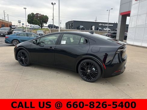 New 2026 Toyota Prius Nightshade image 6