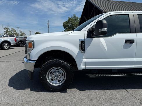 Used 2022 Ford F250 XL w/ Power Equipment Group AWD/4WD image 30