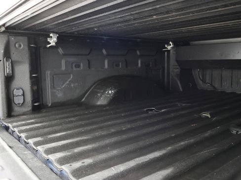 Used 2021 Chevrolet Silverado 2500 High Country w/ Z71 Off-Road Package image 5