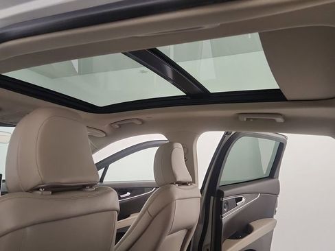 Used 2023 Lincoln Nautilus Reserve w/ Equipment Group 201A image 15