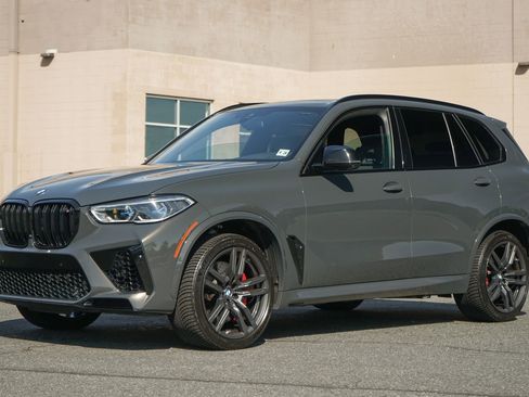 Used 2021 BMW X5 M w/ Competition Package AWD/4WD image 2