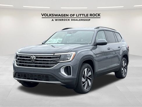 New 2026 Volkswagen Atlas SE FWD image 1