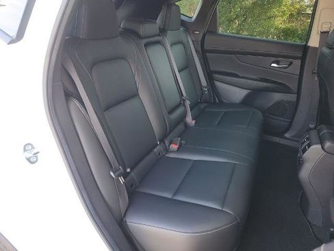 Certified 2025 Nissan Murano SL image 14