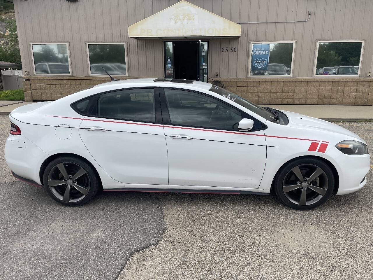 Used 2015 Dodge Dart GT w/ Sun/Sound Group FWD image 2