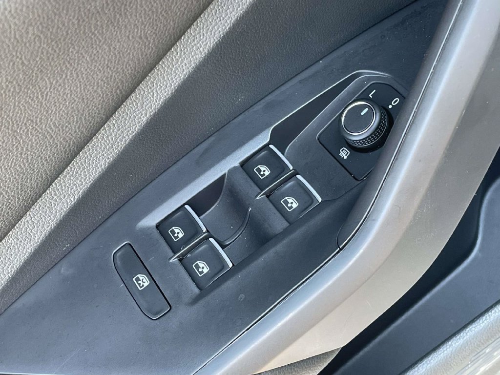 Certified 2026 Volkswagen Jetta Sport FWD image 19