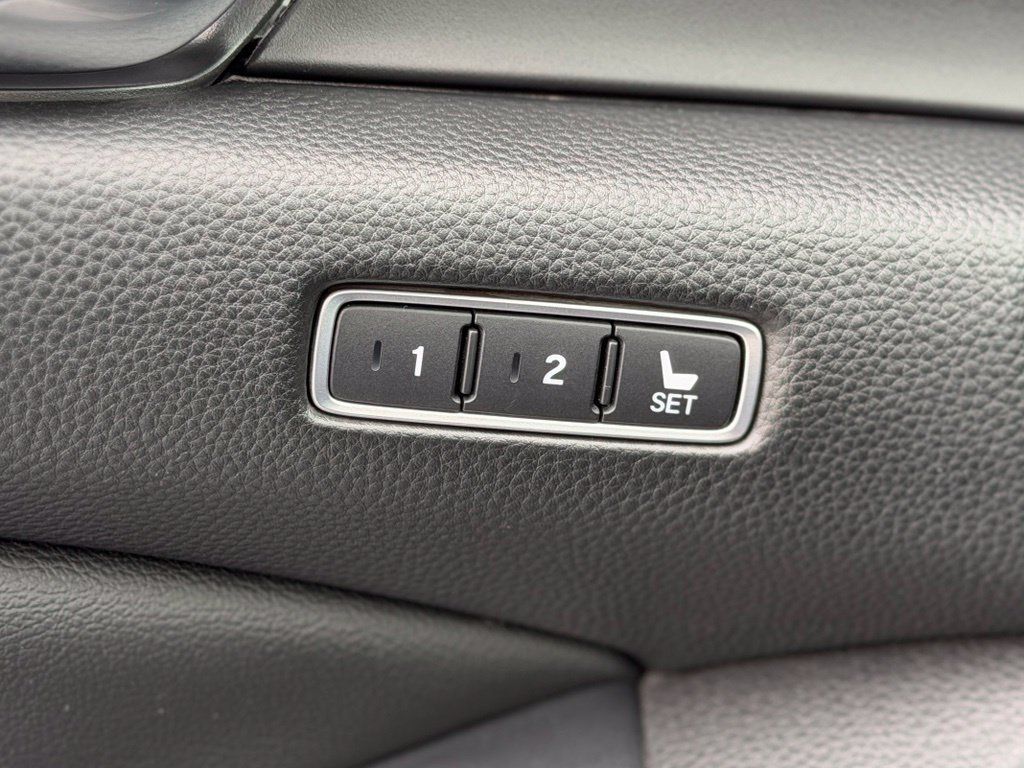 Used 2019 Honda Accord EX-L image 20