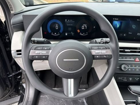 New 2026 Hyundai Tucson SE FWD image 25