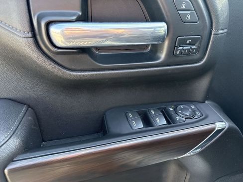 Certified 2022 GMC Sierra 1500 SLT w/ SLT Convenience Package image 30