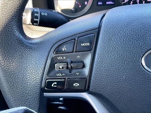 Used 2019 Hyundai Tucson SEL image 18