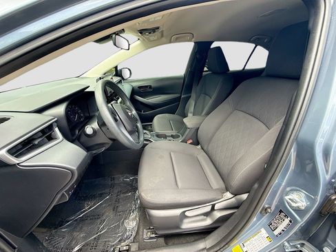 Used 2023 Toyota Corolla LE FWD image 19