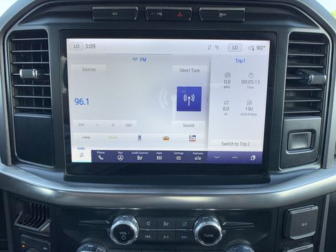 Used 2023 Ford F150 Lariat w/ Equipment Group 502A High image 35