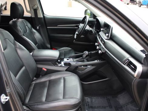 Used 2020 Kia Telluride S AWD/4WD image 8
