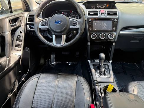 Used 2018 Subaru Forester 2.5i Touring AWD/4WD image 13