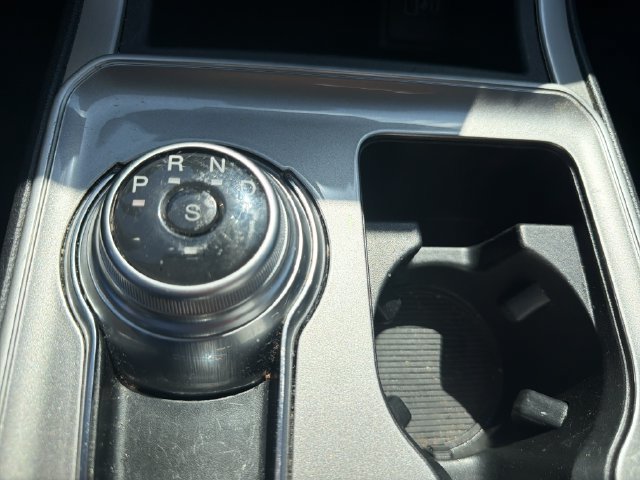 Used 2024 Ford Edge SEL AWD/4WD image 34