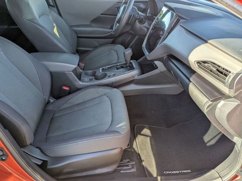 Used 2024 Subaru Crosstrek 2.0i Premium image 31