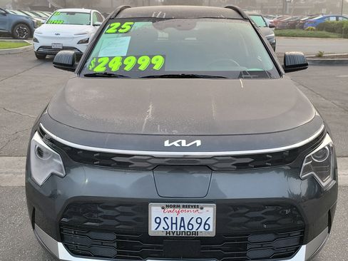 Used 2025 Kia Niro Wind image 27