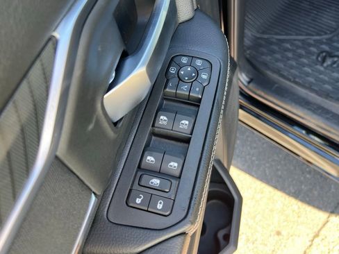 New 2026 RAM 3500 Big Horn AWD/4WD image 11