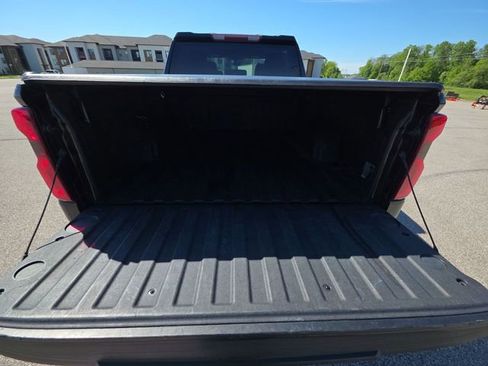 Used 2020 Chevrolet Silverado 1500 Custom w/ Rally Edition RWD image 29