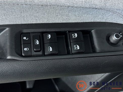 Used 2023 Jeep Compass Latitude AWD/4WD image 21