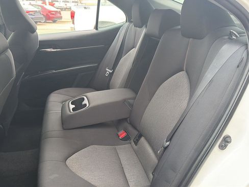 Used 2020 Toyota Camry LE w/ Carpet Mat Package image 12