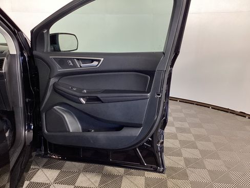 Used 2024 Ford Edge SEL w/ Convenience Package AWD/4WD image 8
