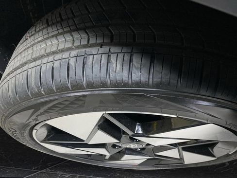 New 2026 Hyundai Kona Limited image 36