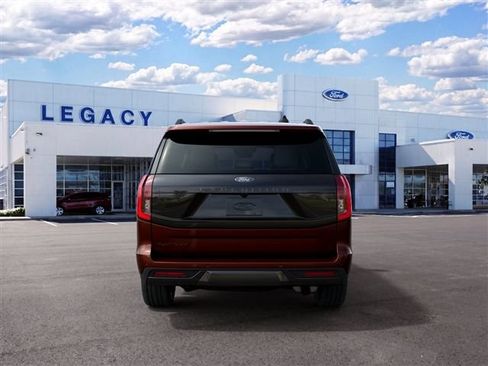 New 2027 Ford Expedition Platinum w/ Stealth Appearance Package AWD/4WD image 7