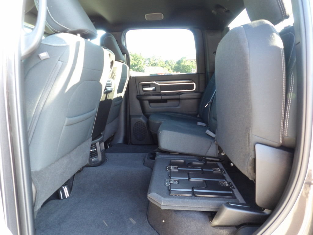 Used 2026 RAM 2500 Big Horn AWD/4WD image 35