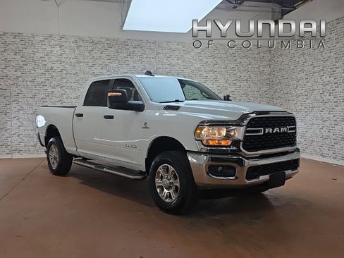 Used 2024 RAM 2500 Big Horn image 1