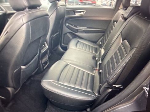 Used 2023 Ford Edge SEL w/ Convenience Package image 7