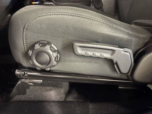 Used 2020 Jeep Wrangler Unlimited Sport S AWD/4WD image 12