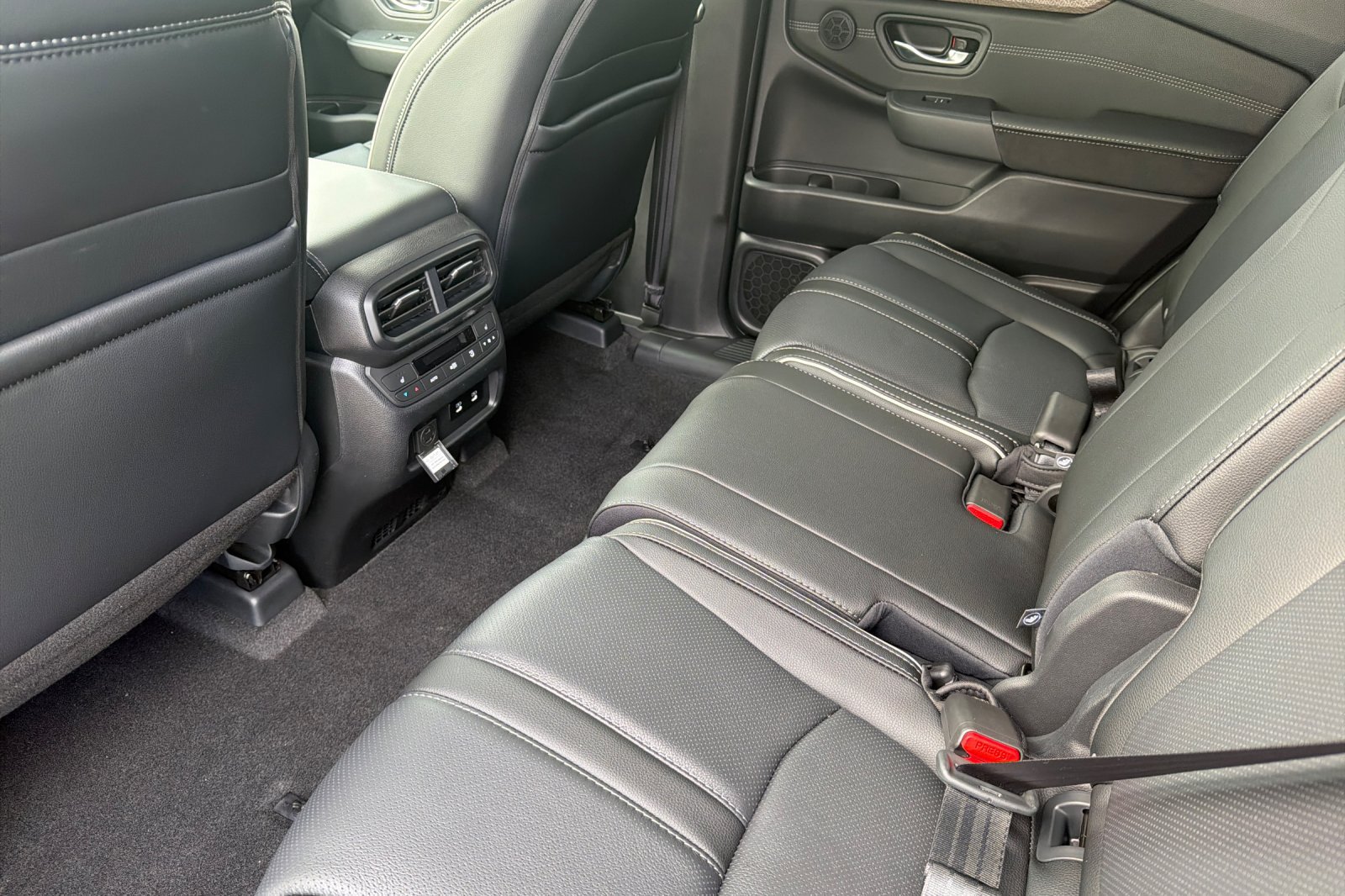 New 2026 Honda Pilot Elite image 12
