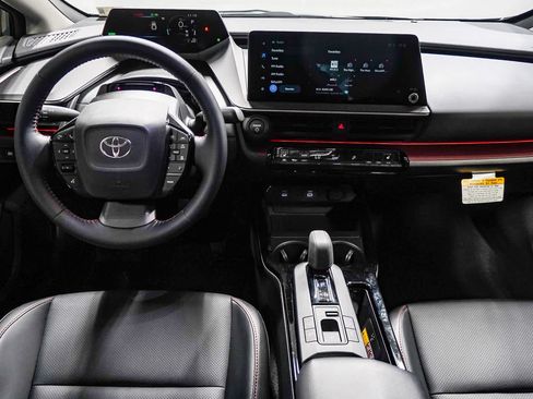 New 2026 Toyota Prius Plug-In Hybrid FWD image 13