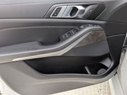 Used 2020 BMW X5 sDrive40i w/ M Sport Package image 14