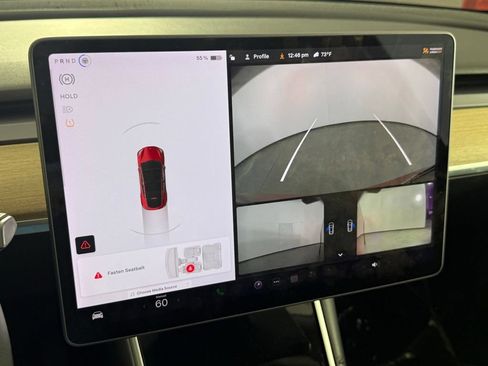 Used 2021 Tesla Model Y Long Range AWD/4WD image 40