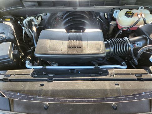 Certified 2025 Cadillac Escalade Sport Platinum image 27