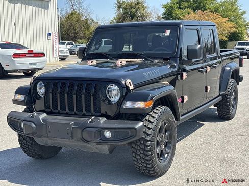 Used 2023 Jeep Gladiator Willys image 1