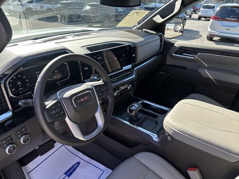 Used 2024 GMC Sierra 1500 SLT w/ SLT Premium Plus Package image 15
