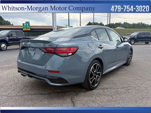 Used 2024 Nissan Sentra SR FWD image 5