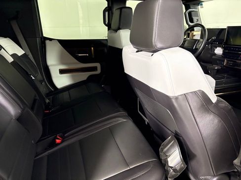 Used 2025 GMC Hummer EV 3X w/ Extreme Off-Road Package image 20