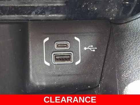 Used 2023 Jeep Compass Latitude AWD/4WD image 23