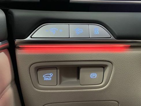 New 2025 Genesis GV80 3.5T e-SC image 13