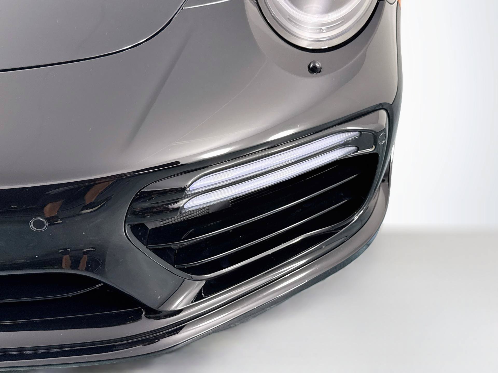 Used 2018 Porsche 911 Turbo S AWD/4WD image 72