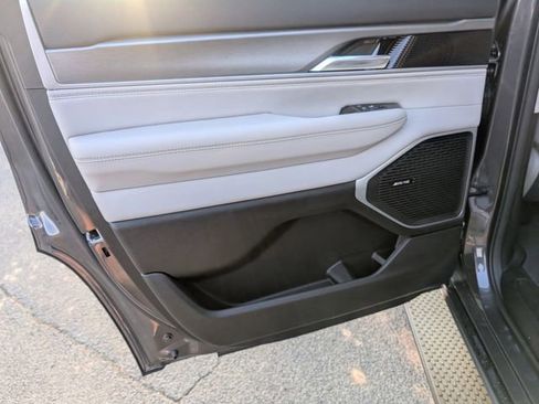 New 2026 Jeep Grand Wagoneer 2WD image 27