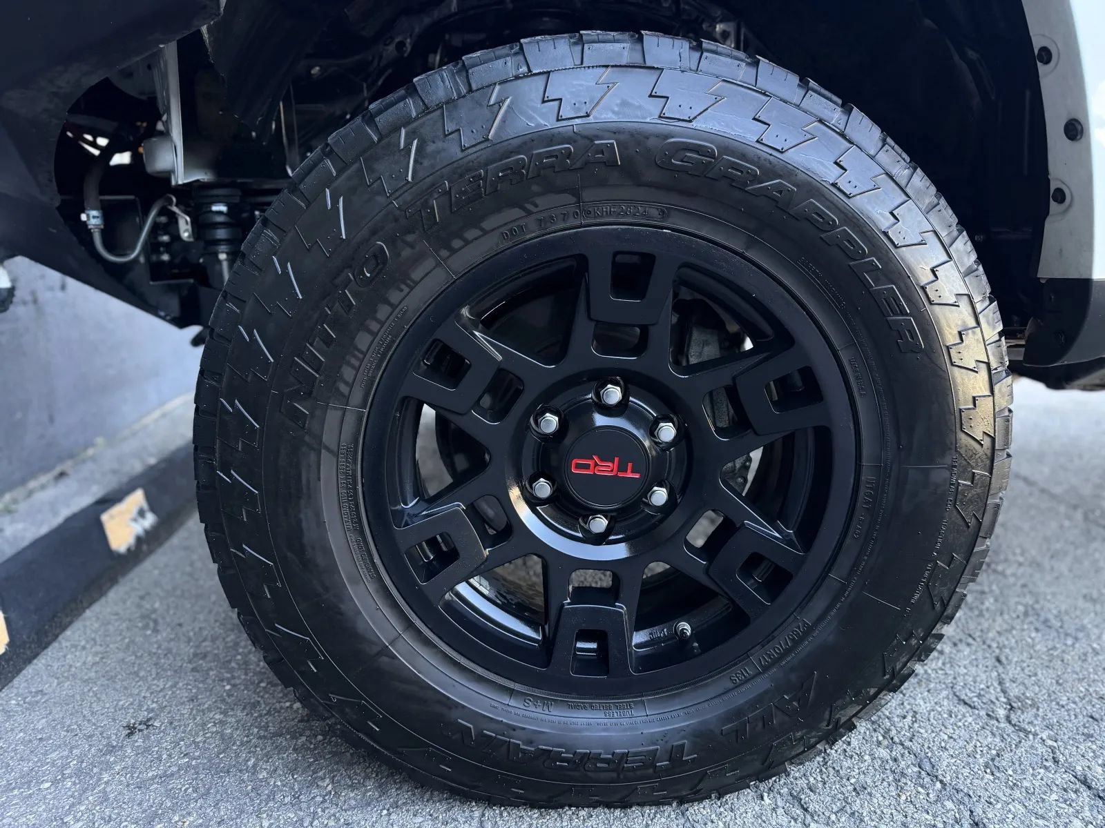Used 2021 Toyota 4Runner TRD Off-Road Premium AWD/4WD image 40
