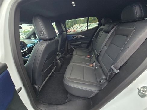 Used 2024 Chevrolet Equinox EV LT image 13