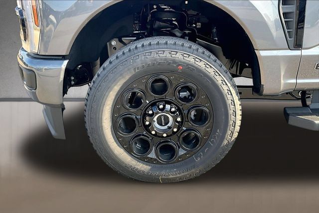 New 2026 Ford F350 Lariat w/ Black Appearance Package AWD/4WD image 11