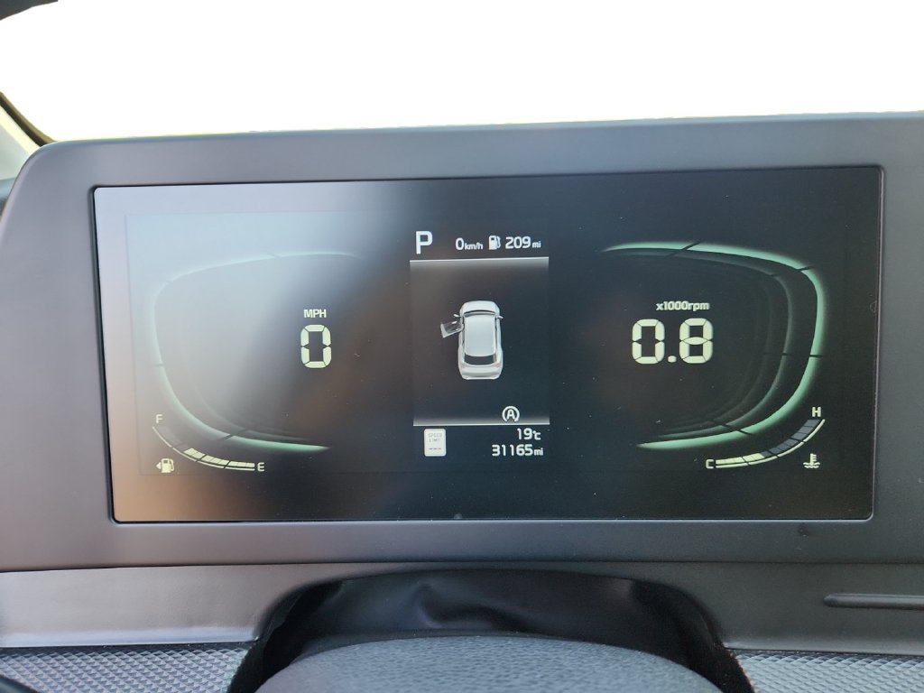 Used 2024 Kia Sportage LX AWD/4WD image 14