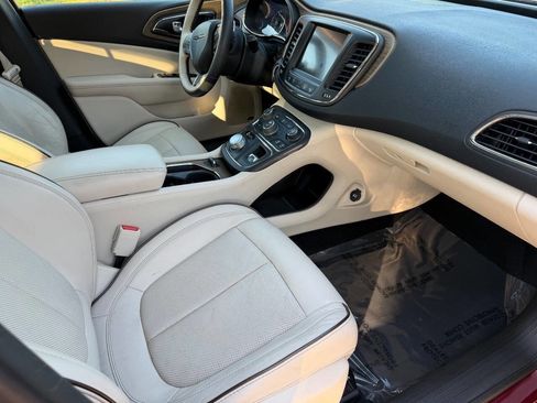 Used 2015 Chrysler 200 C w/ Navigation & Sound Group I image 46