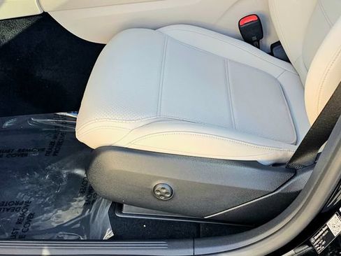 New 2026 Mercedes-Benz GLC 300 4MATIC image 18